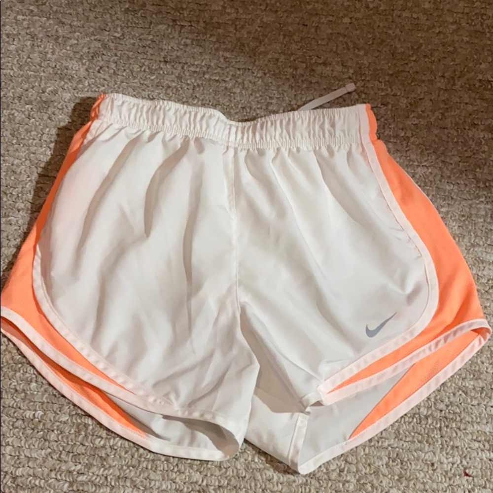 Nike shorts xs